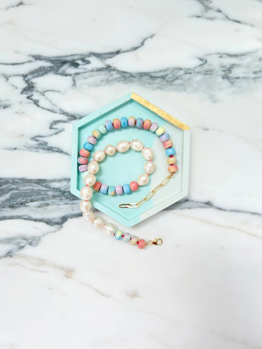 Retro Ombré Pastel Rainbow + Freshwater Pearl Tie Dyed Gemstone Moi et Toi Candy Necklace